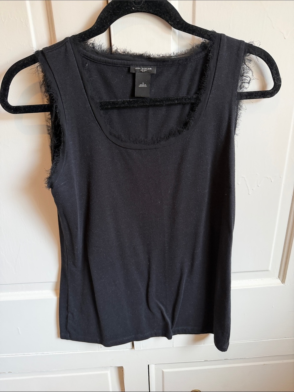 Ann Taylor Black Fuzzy Trim Tank